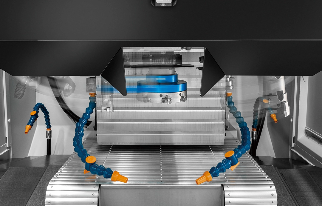 双工作台紧凑型加工中心